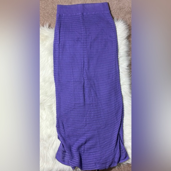 Callahan knitwear Genny Open Weave skirt purple with side slits Form fitting - Picture 2 of 4